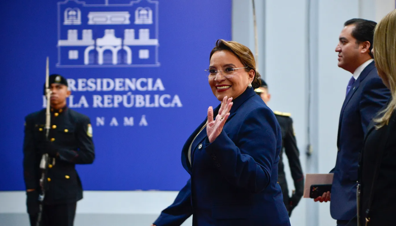 Abogada asume como ministra de Defensa de Honduras en medio de escándalo por vínculos con el narcotráfico