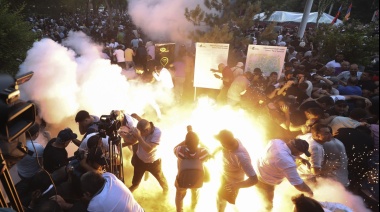 Heridos y detenidos en manifestaciones contra el gobierno en Armenia