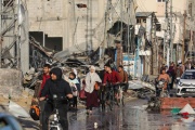 Gaza: la gente tambíen empíeza a morir por enfermedades